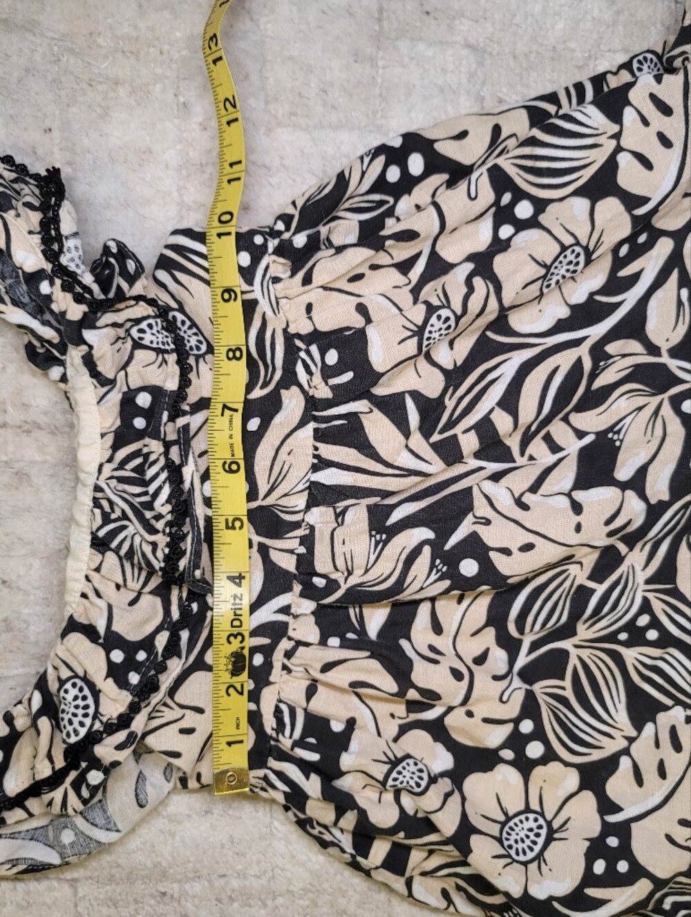 TOMMY BAHAMA Linen Blend Tropical Print Ruffle Dress Toddler Size 4T - Picture 2 of 8